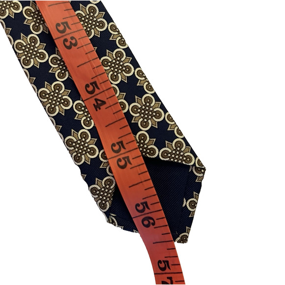 HERMÈS Silk Tie Men's 56.5x3.5" Navy Gold Geometric Foulard France 7642 TA - Picture 11 of 11
